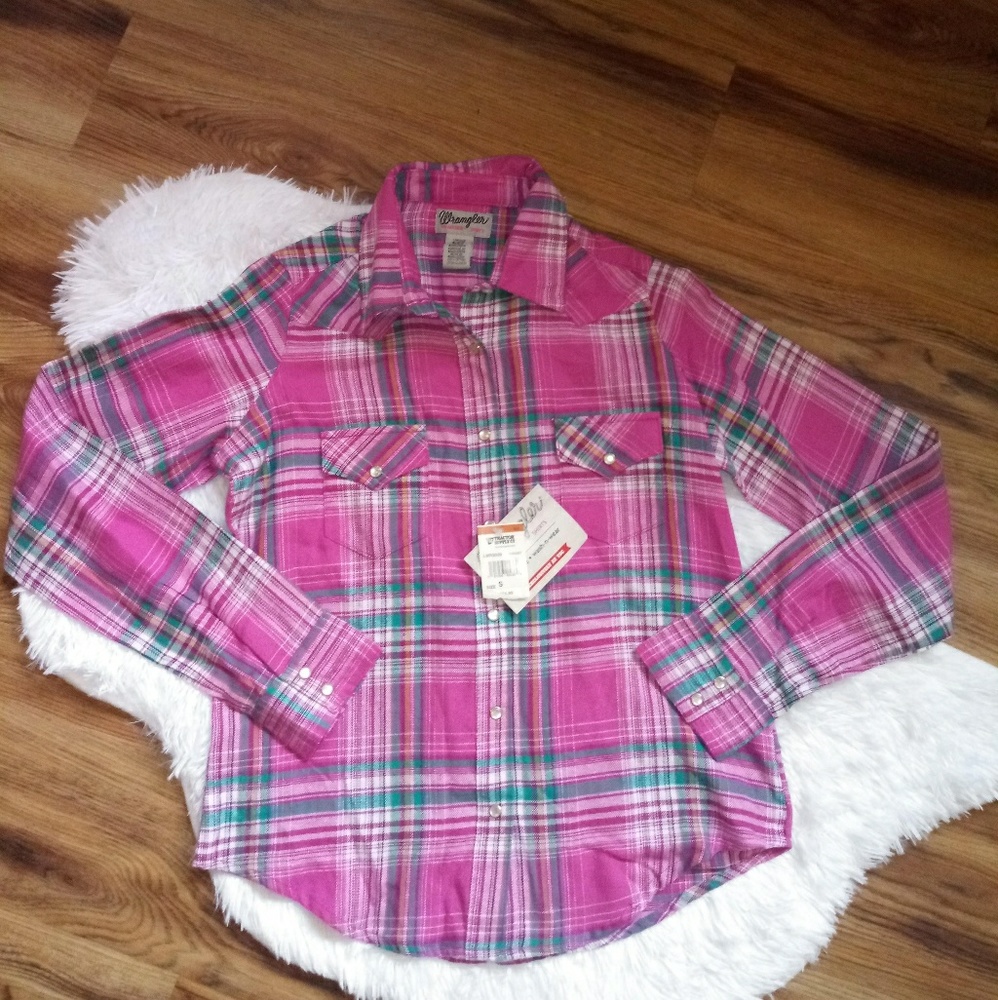 NWT Wrangler Pink Plaid Flannel Button Down